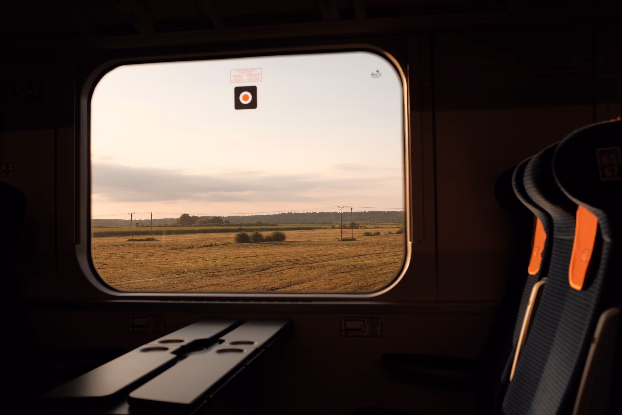 Image from Okno Intercity album